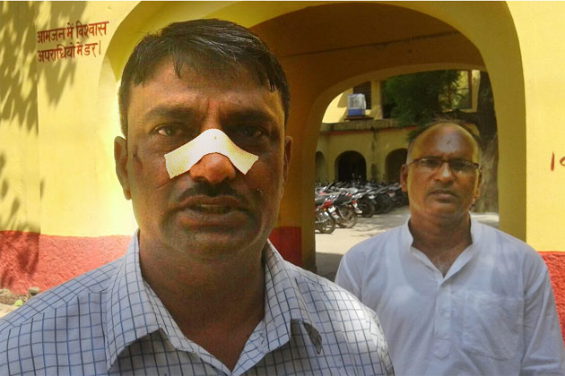 शिक्षक को दवा लेते समय लेने का तरीका पूछना पड़ा महंगा
