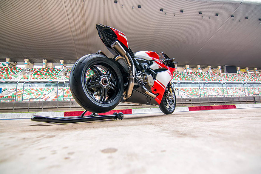 Superbike, Ducati 1299 Superleggera,Vikram Oberoi, डुकाटी, डुकाटी सुपरबाइक, विक्रम ओबरॉय,