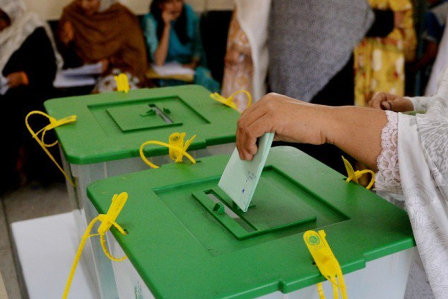 know-how-votes-are-counted-in-pakistan-election