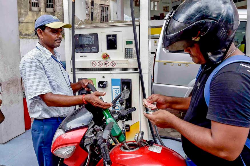 तेल की कीमतों में इजाफा जारी, 80 रुपये प्रति लीटर के करीब पहुंचा डीजल