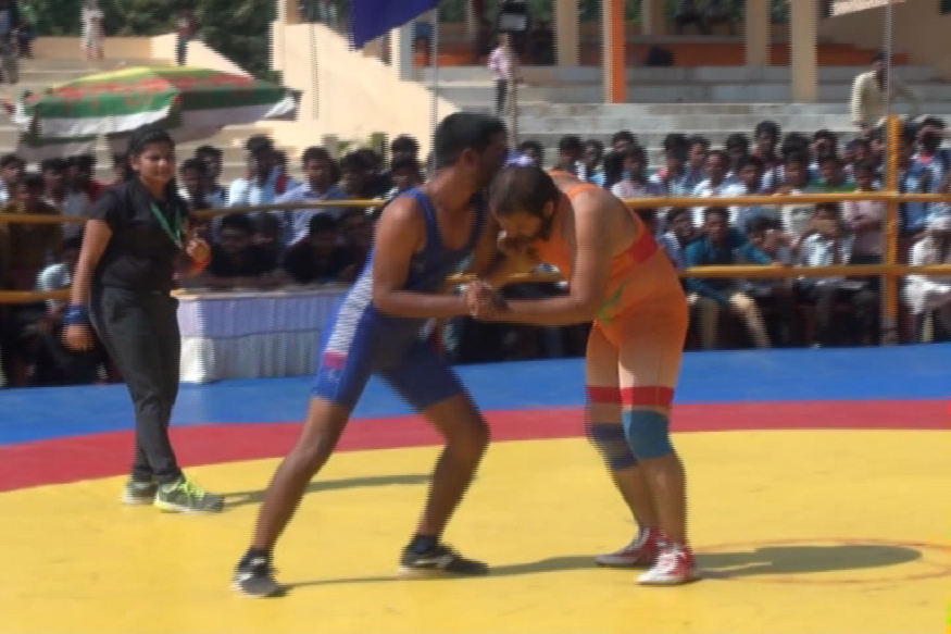 ह द न य ज झ रख ड र ज य स तर य फ र स ट इल क श त प रत य ग त म 200 मह ल पहलव न ह ई श म ल 200 Women Wrestlers Reached Jharkhand State Level Freestyle Wrestling