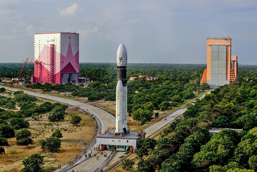 इसरो को बड़ी सफलता, इस 'बाहुबली' रॉकेट की मदद से अंतरिक्ष में भेजा  सैटेलाइट-satellite sent in space with the help of Bahubali rocket – News18  हिंदी