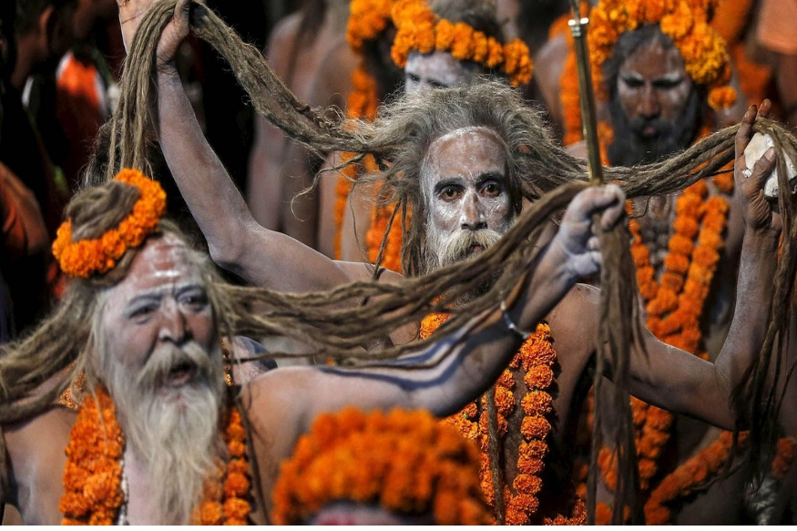 सबसे बड़ा होता है 'जूना अखाड़ा', 4 लाख से ज्यादा हैं इसके संन्यासी