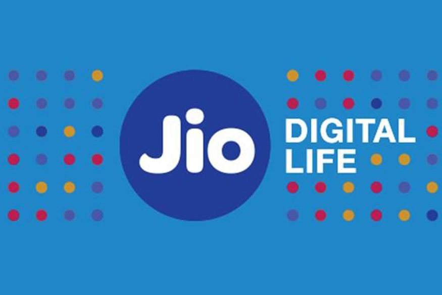 Jio का धमाकेदार प्लान एक बार के रिचार्ज पूरे साल पाएं सबकुछ फ्री