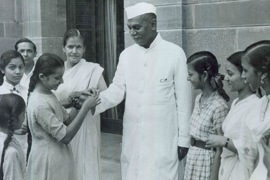 Dr Rajendra Prasad elected as first President of the India on 24 January 1950/देश के पहले राष्ट्रपति डॉ राजेंद्र प्रसाद के परिवार के बारे में आपको क्या पता है? – News18 हिंदी
