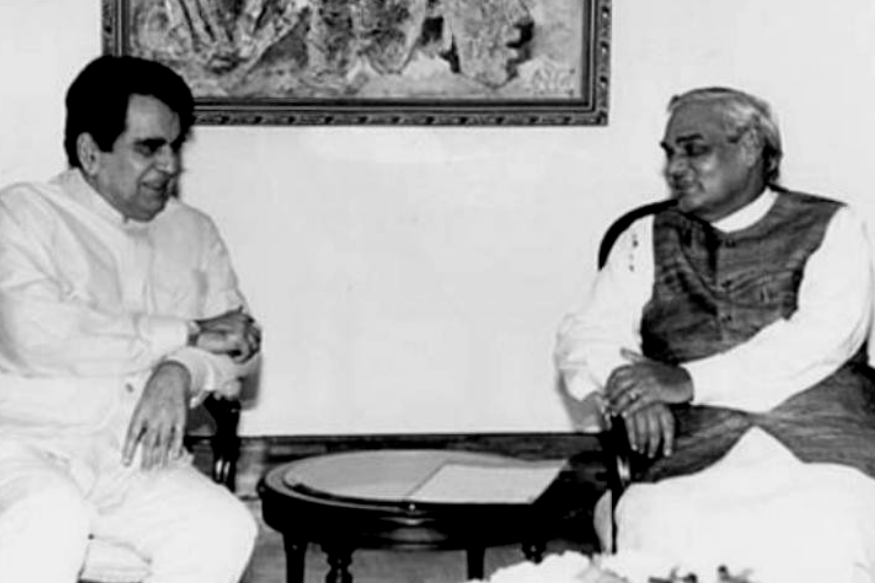 जब अटल बिहारी वाजपेयी के कहने पर दिलीप कुमार ने पाकिस्तानी PM को किया था फोन