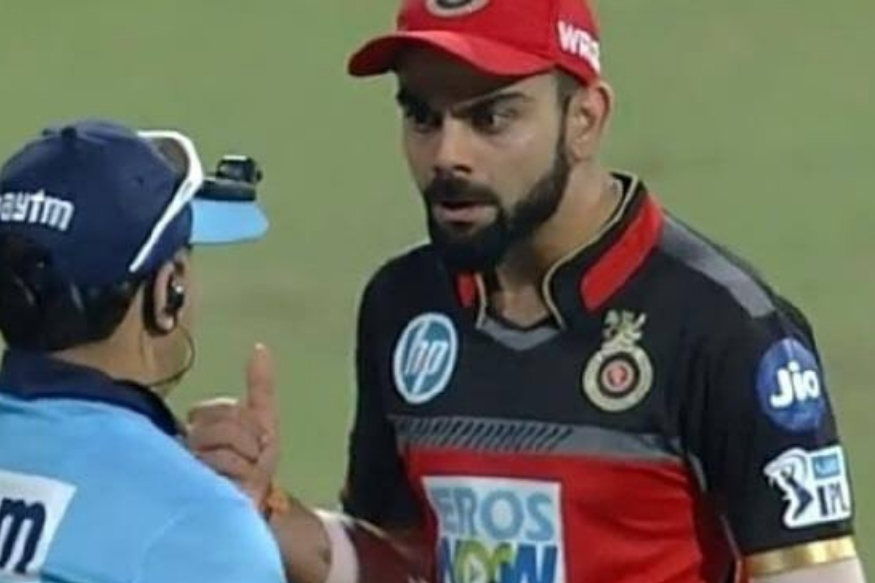 मुंबई इंडियंस से हार के बाद गुस्‍से से लाल हुए कोहली, बोले- हम IPL खेल रहे हैं, क्‍लब क्रिकेट नहीं