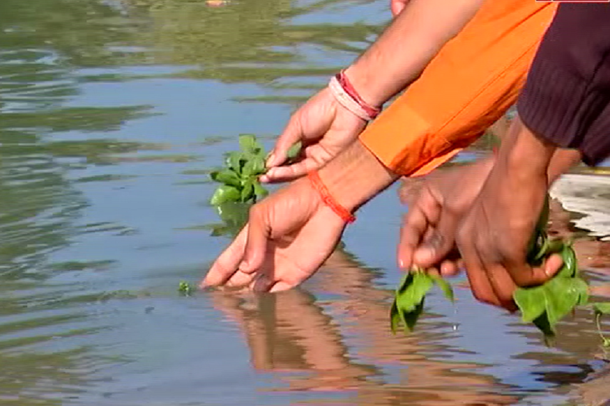 VIDEO: महादेव के इस अद्भुत कुंड में डूब जाता है बेलपत्र