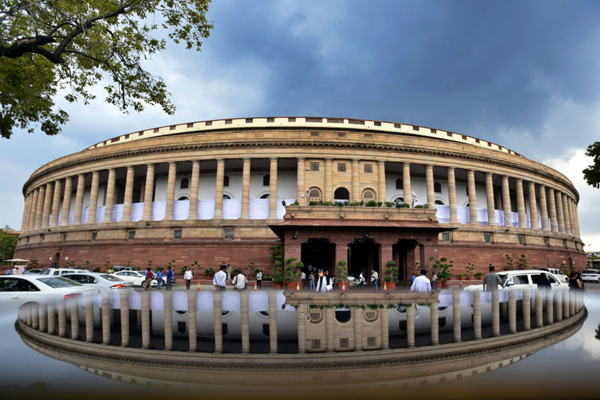 lok sabha election 2019, phase 6 lok sabha election, lok sabha polls 2019, east up, delhi, haryana, west bengal, bihar, bjp, congress, sp, bsp,akhilesh yadav, yogi adityanath, लोकसभा चुनाव 2019, लोक सभा चुनाव 2019 का छठा चरण, पूर्वांचल, दिल्ली, हरियाणा, पश्चिम बंगाल, बिहार, बीजेपी, कांग्रेस, सपा, बसपा, अखिलेश यादव, योगी आदित्यनाथ, आजमगढ़, नरेंद्र मोदी, narendra modi