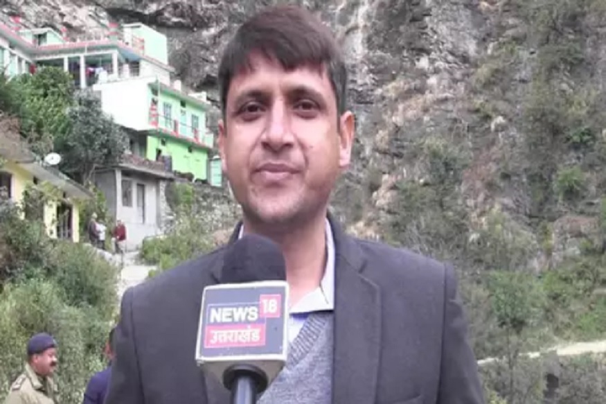 DM की गाड़ी रोकने वाले कांस्टेबल को मिलेगा सम्मान DM की गाड़ी रोकने वाले कांस्टेबल को मिलेगा सम्मान