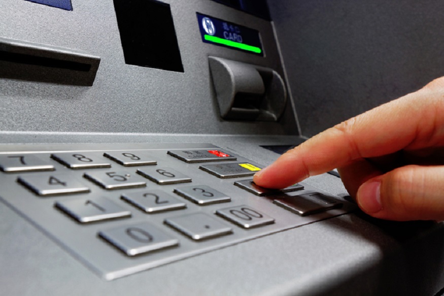 why indian banks shutting down their ATMs RBI reports on atm use