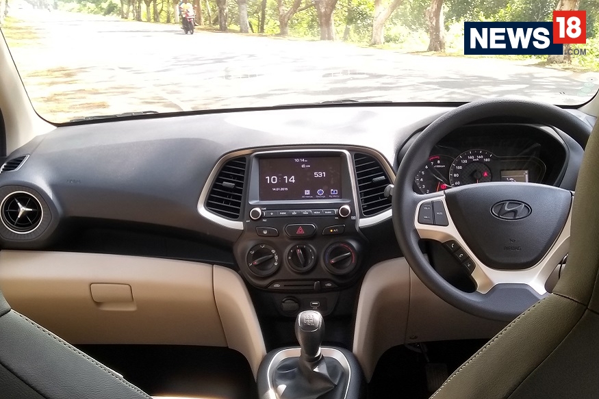 hyundai santro interior