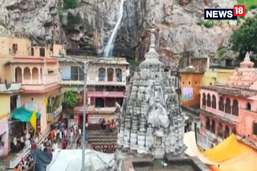 ह द न य ज श र वण म स क द र न झ झ न क ल ह गर ल ध म म क वड य क लग त त Shrawan Month Kanvadias Throng At Lohagarl Dham Jhunjhunu News Hydsk Jhunjhunu Videos In