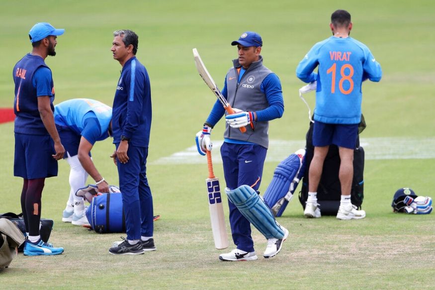ms dhoni, ind vs sri lanka,