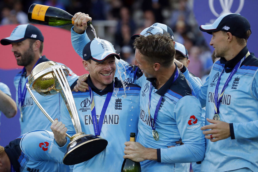 jade dernbach, jade dernbach retirement, jade dernbach england, cwc final, england world cup winner, जेड डर्नबैक, इंग्लैंड क्रिकेटर संन्यास, वर्ल्ड कप 2019