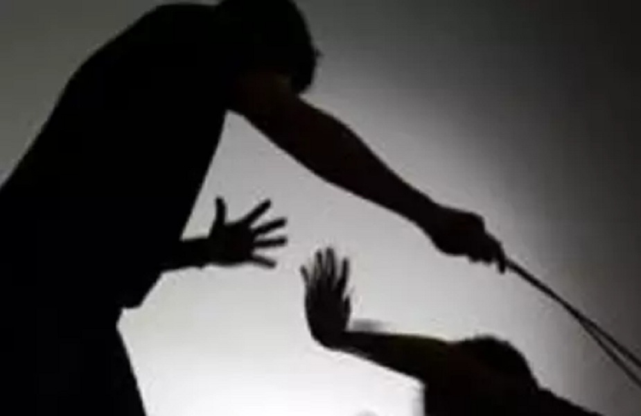 प्रेमी और प्रेमिका में आए दिन किसी न किसी बात को लेकर होता रहता था झगड़ा (सांकेतिक तस्वीर)
