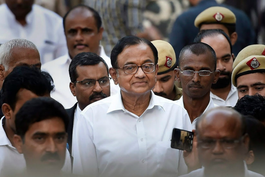 when in same manner cbi arressted amit shah in sohrabuddin encounter case p chidambaram was then home minister