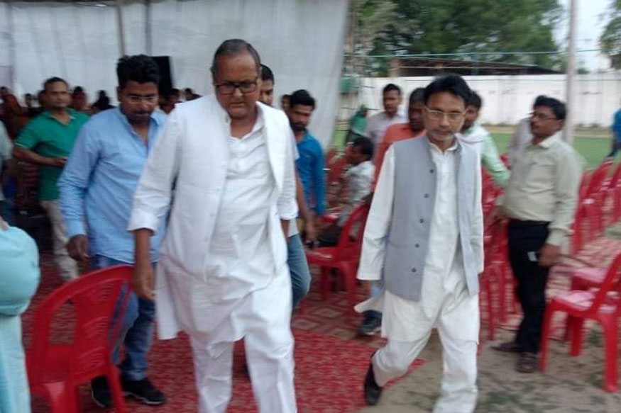 congress leader akhilesh singh