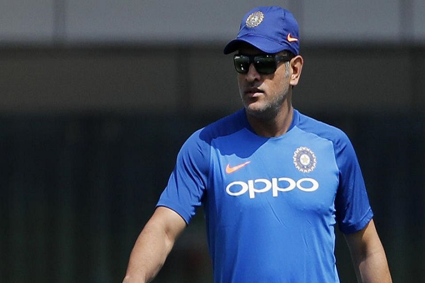 cricket, bcci, indian cricket team, mahendra singh dhoni, virender sehwag, dhoni retirement, क्रिकेट, भारतीय क्रिकेट टीम, वीरेंद्र सहवाग, बीसीसीआई, महेंद्र सिंह धोनी, धोनी रिटायरमेंट,