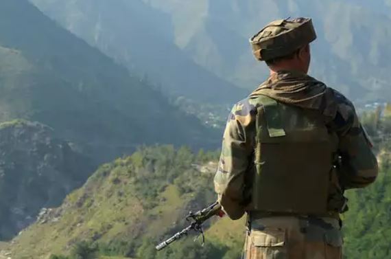 Cluster bombs, what is cluster bomb, india pakistan relations, india pak border tension, india pak border firing, क्लस्टर बम, क्लस्टर बम क्या है, भारत पाकिस्तान संबंध, भारत पाक सीमा विवाद, भारत पाक गोलीबारी