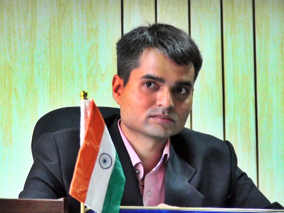 डीसी मंडी ऋग्वेद ठाकुर.