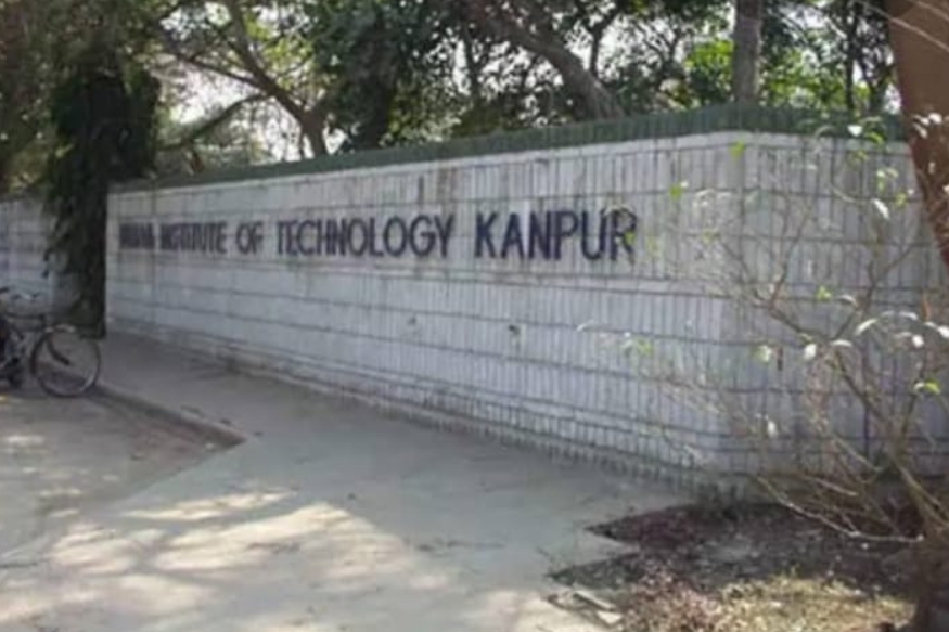 कानपुर IIT में विदेशी छात्रा से छेड़छाड़