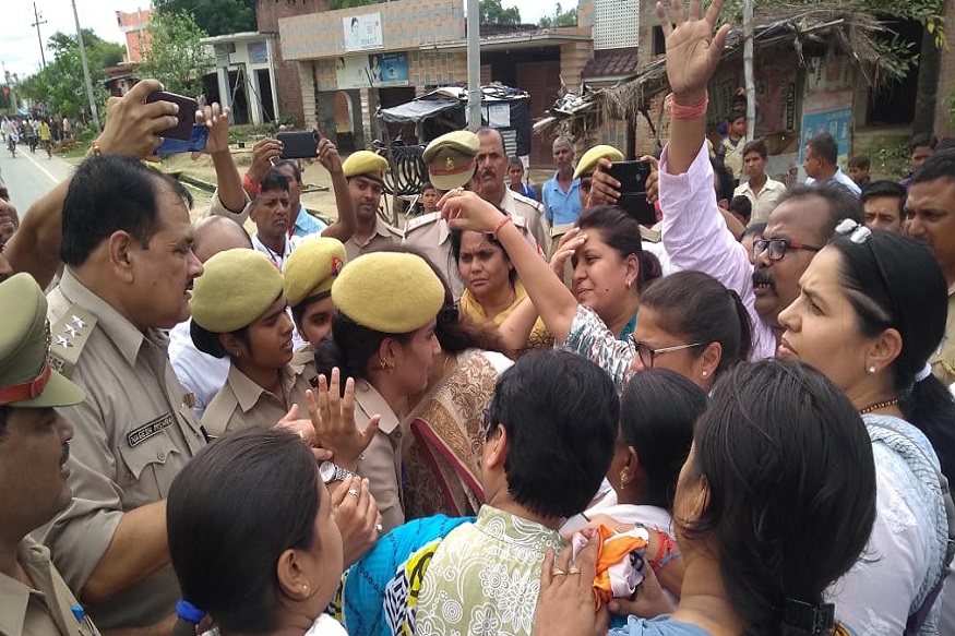 several congress leaders arrested
