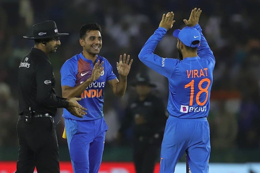 virat kohli, virat kohli record, deepak chahar, india south africa series, india mohali t20, deepak chahar record, दीपक चाहर, विराट कोहली, इंडिया साउथ अफ्रीका टी20, मोहाली टी20