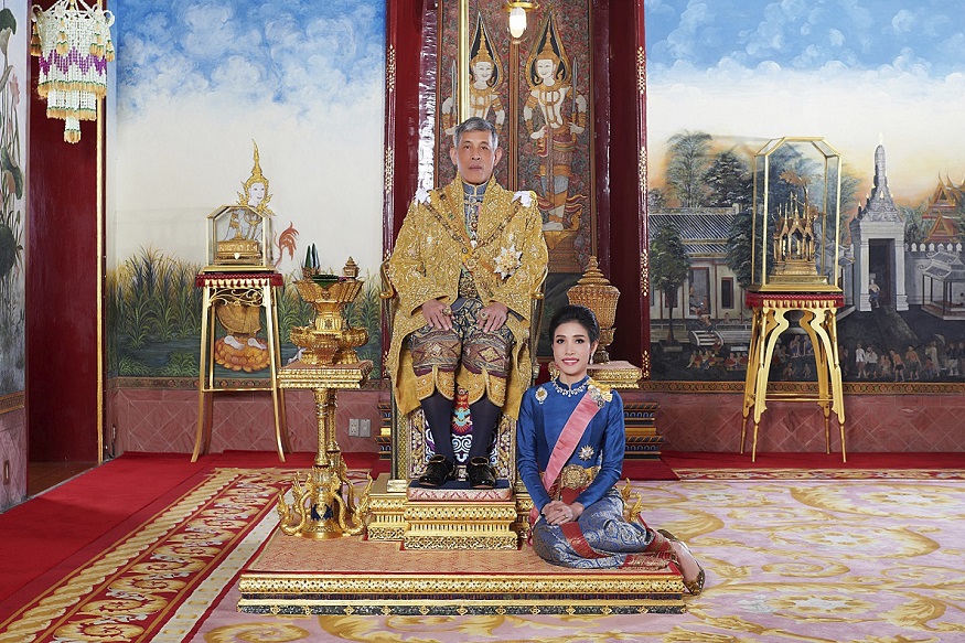 थाइलैंड, महा वाचिरालोंगकोंन,सिनीनात वोंग वचिरापाक,सुतिदा,thailand, Maha Vajiralongkorn, Sineenat Wongvajirapakdi, Suthida