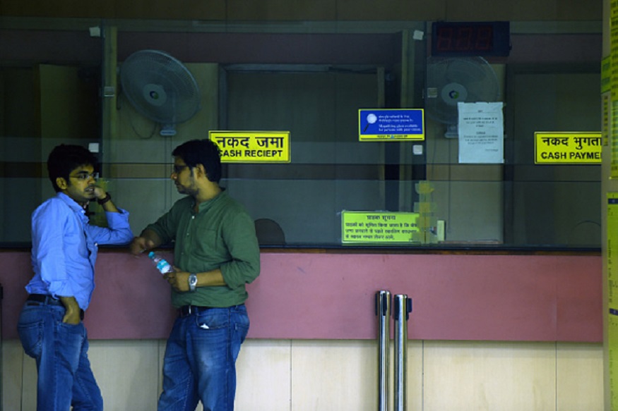 अक्टूबर में अब 10 दिन बंद रहेंगे बैंक, RBI की छुट्टियों की लिस्ट यहां करें चेक