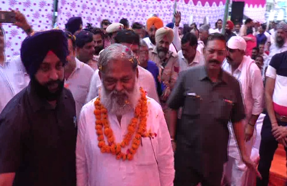 अंबाला में आयोजित जनसभा में पहुंचे अनिल विज