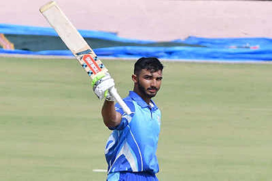 cricket, cricket news, rohit sharma, india vs bangladesh, indian cricket team, shahrukh khan, dinesh karthik, yashaswi jaisawal, baba aprajit, क्रिकेट न्यूज, बाबा अपराजित, यशस्वी जायसवाल, शाहरुख खान, दिनेश कार्तिक, देवदत्त पड्डिकल