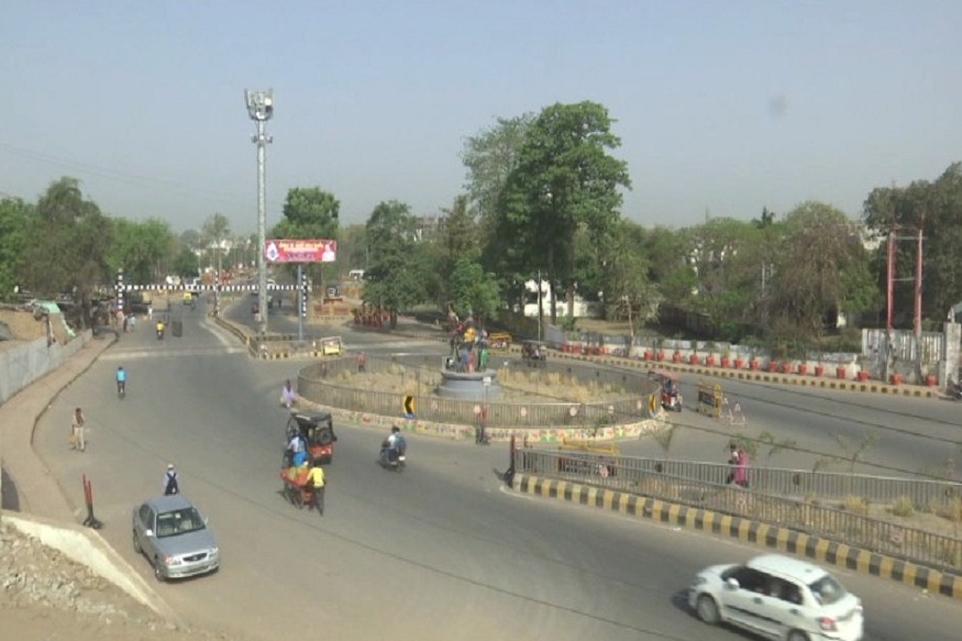 News - सालभर पहले योगी सरकार ने दोबारा इस शहर का नाम प्रयागराज रखा
