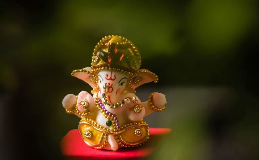 Sankashti Chaturthi: आज है संकष्ठी चतुर्थी आज, ये है सटीक मुहूर्त और पूजा विध