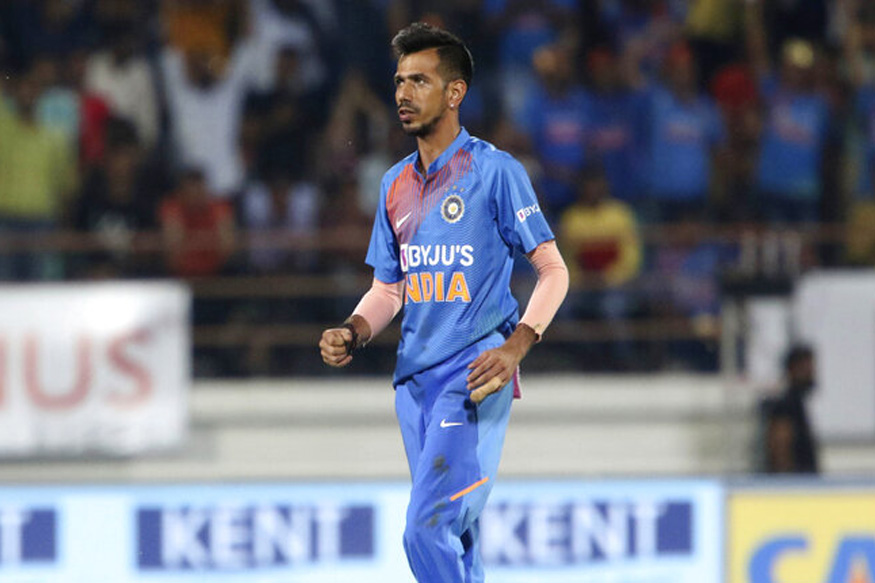 rohit sharma, yuzvendra chahal, indian cricket team, chahal bowling, chahal india bangladesh t20, india vs bangladesh t20 series, युजवेंद्र चहल बॉलिंग, रोहित शर्मा, इंडिया बांग्लादेश टी20 सीरीज