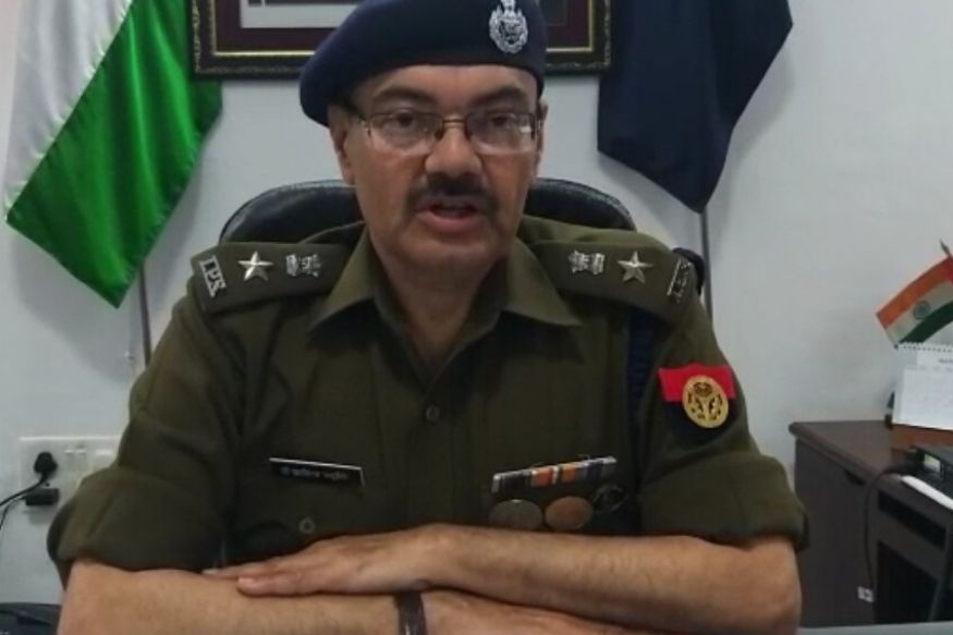 बाराबंकी के पुलिस अधीक्षक डॉक्टर अरविन्द चतुर्वेदी