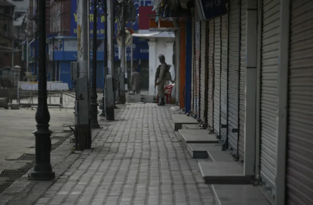 corona virus updates, covid 19 updates, lockdown updates, eid in kashmir, eid in india, कोरोना वायरस अपडेट, कोविड 19 अपडेट, लॉकडाउन अपडेट, कश्मीर में ईद, देश में ईद