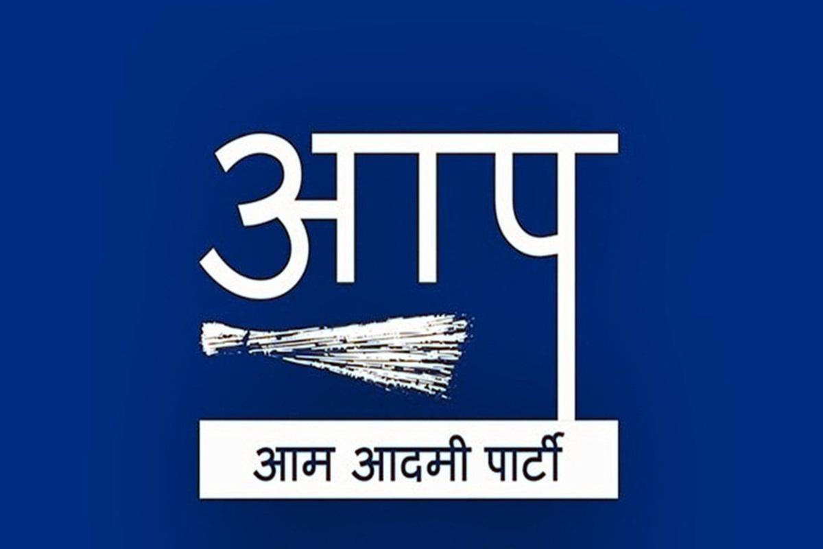 AAP logo designer takes on Kejriwal