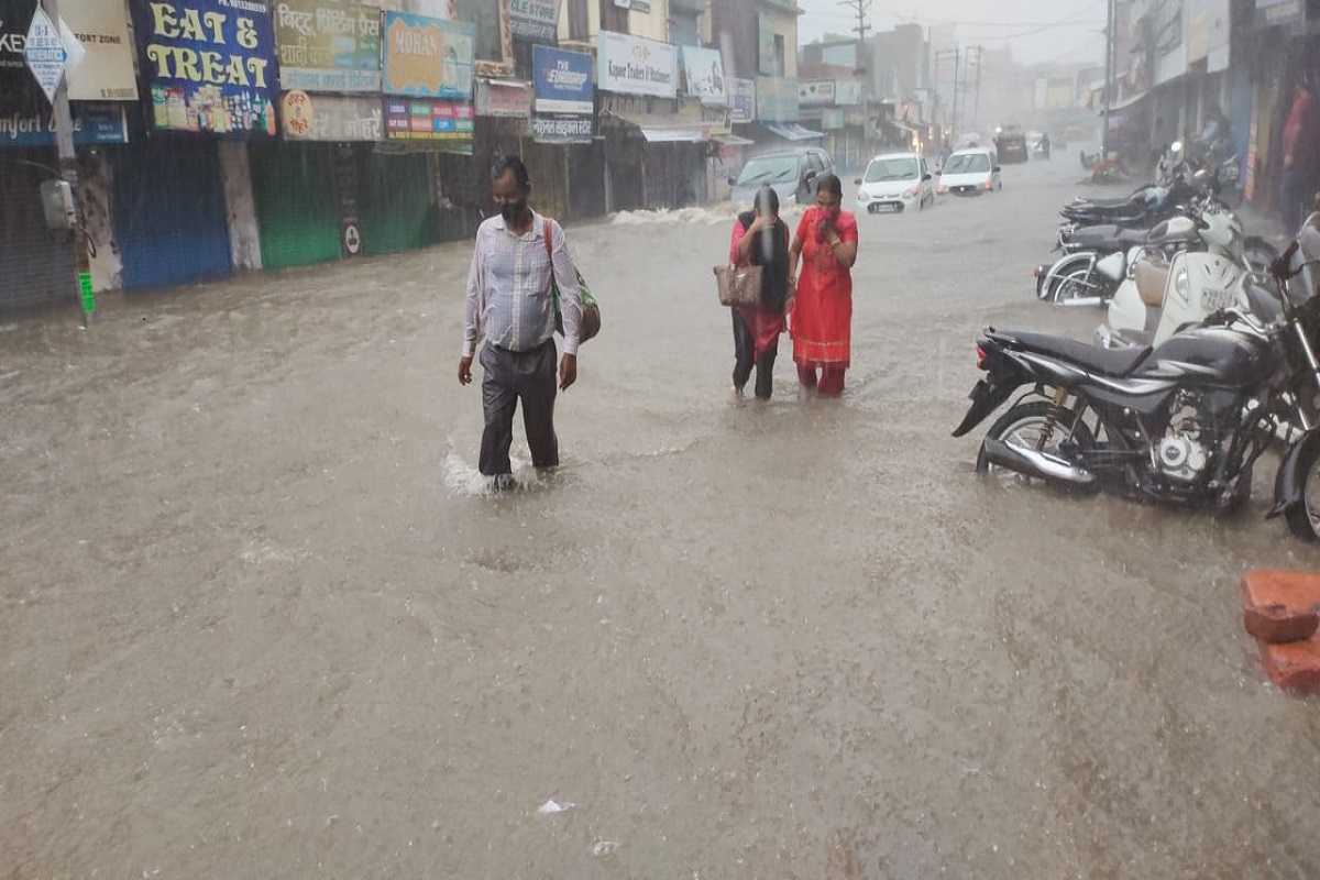 Weather In Haryana: भीषण गर्मी से जूझ रहे हरियाणा के लोगों को बारिश से ...