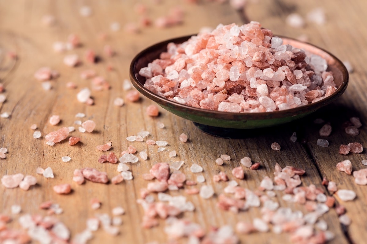 rock-salt-for-skin-care