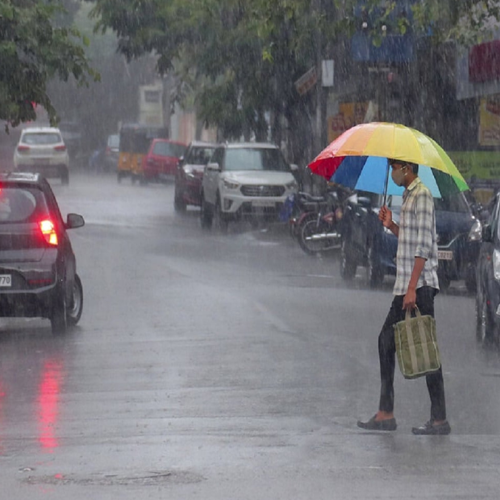 Chhattisgarh Weather Updates: आगामी 4 दिनों तक मानसून रहेगा मेहरबान, कई जिलों में बारिश के आसार - chhattisgarh weather updates surguja raigarh less sukma receives maximum rain raipur cgnt – News18 ...