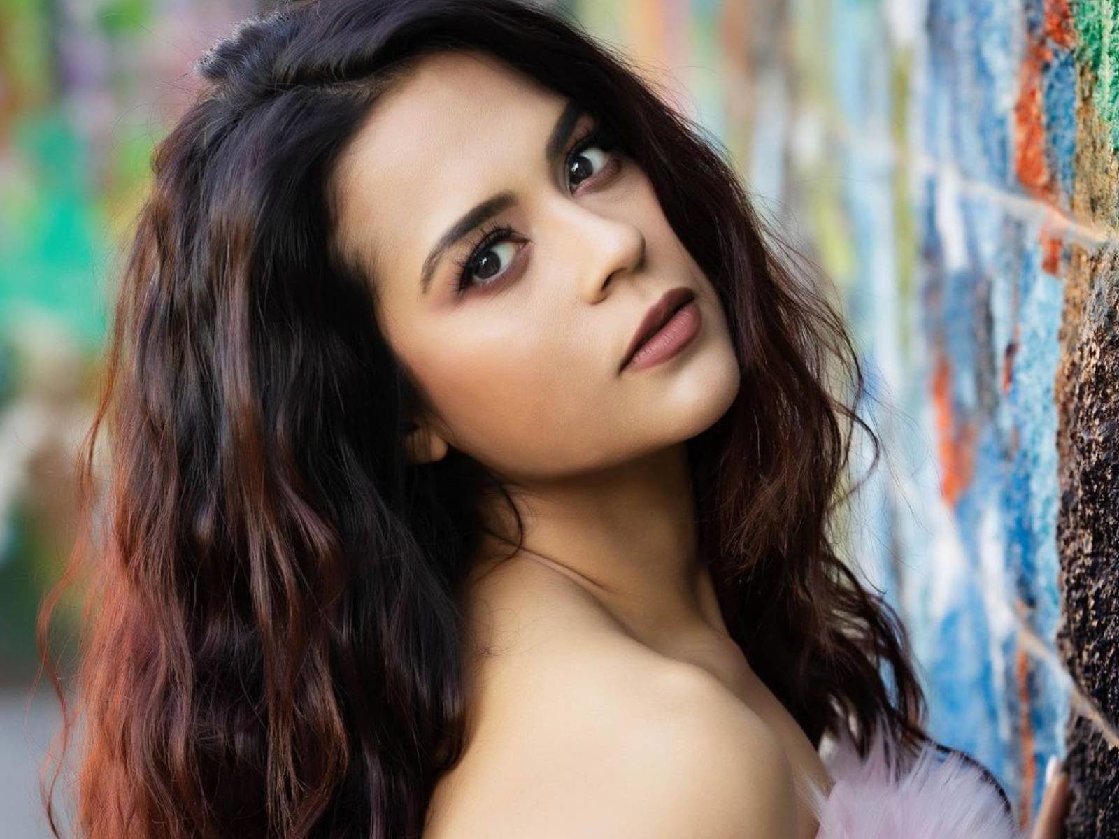 Sana Saeed B'day SRK की 'बेटी' सना सईद ने सालों बाद किया कमबैक, लेकिन... Sana Saeed B'day SRK की 'बेटी' सना सईद ने सालों बाद किया कमबैक, लेकिन...