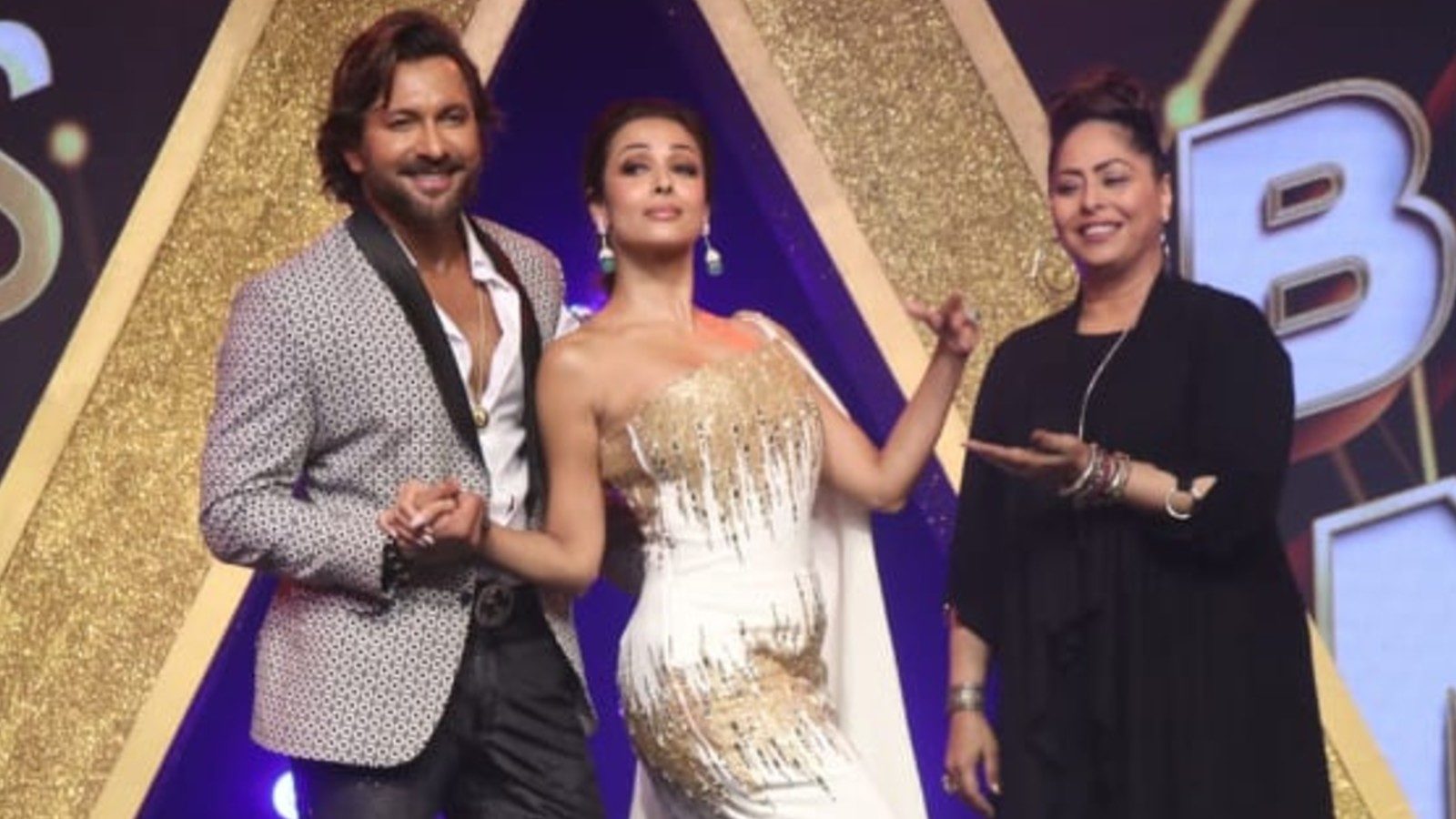 47 की उम्र में मलाइका अरोड़ा का स्टाइल बन गया TALK OF THE TOWN, देखें PHOTOS 47 की उम्र में मलाइका अरोड़ा का स्टाइल बन गया TALK OF THE TOWN, देखें PHOTOS