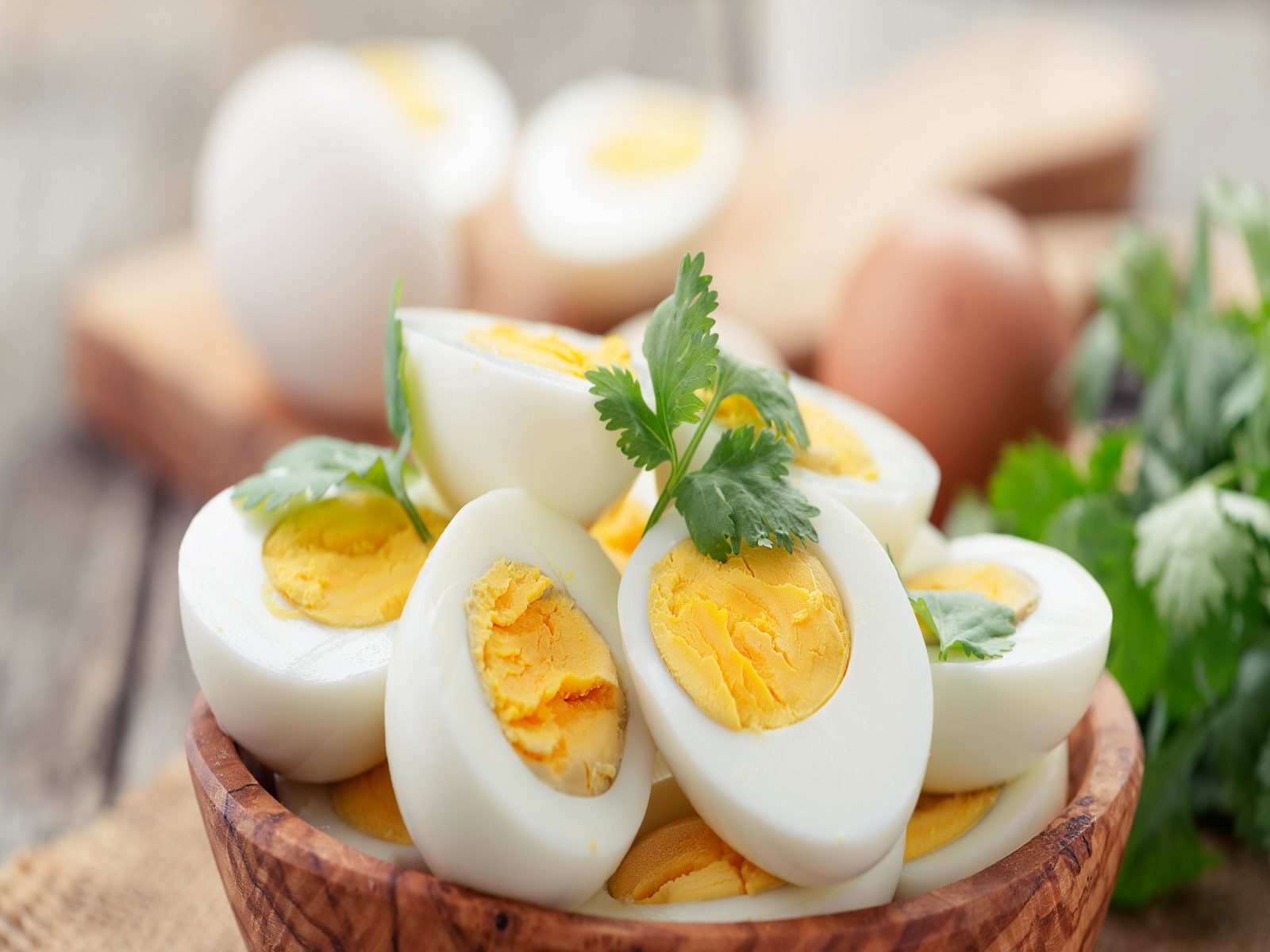 सर्दी में उबले हुए अंडे की जरूरत क्यों है ज्यादा, जानिए कारण - health news  why we need boiled eggs in winter know the facts lak – News18 हिंदी
