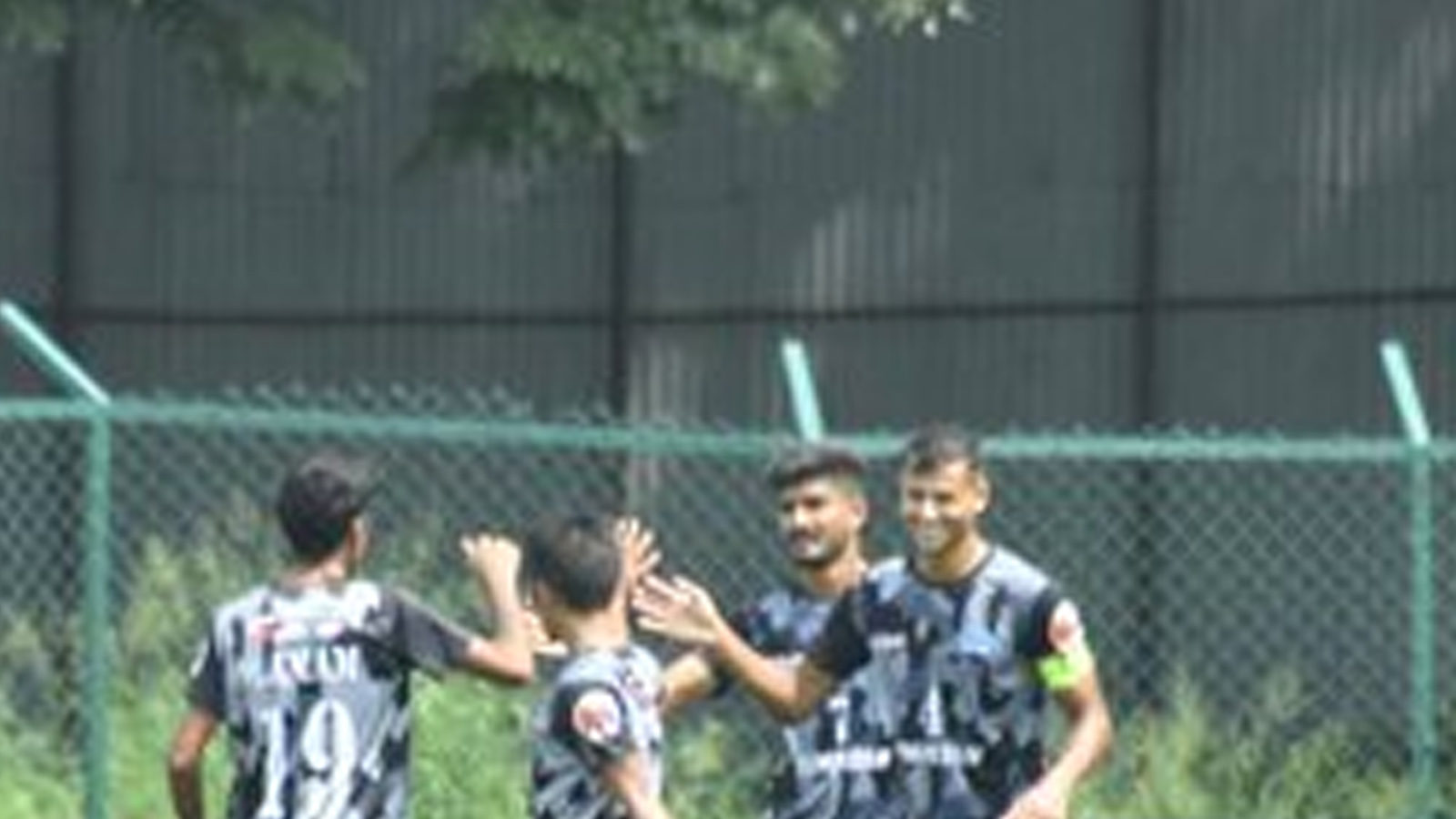 दिल्ली एफसी ने आई-लीग क्वालिफायर्स में महाराज एफसी को 6-0 से हराया, फिर भी अगले राउंड में नहीं पहुंचा