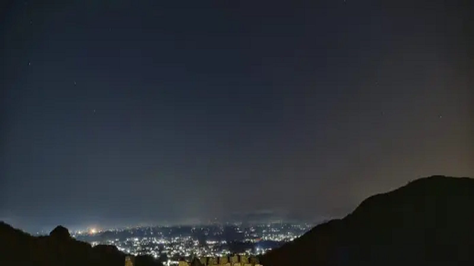 पाकिस्तान में मिला 2300 साल पुराना बुद्ध मंदिर, अंगूठी और सिक्के का खजाना देख हैरान हुए लोग