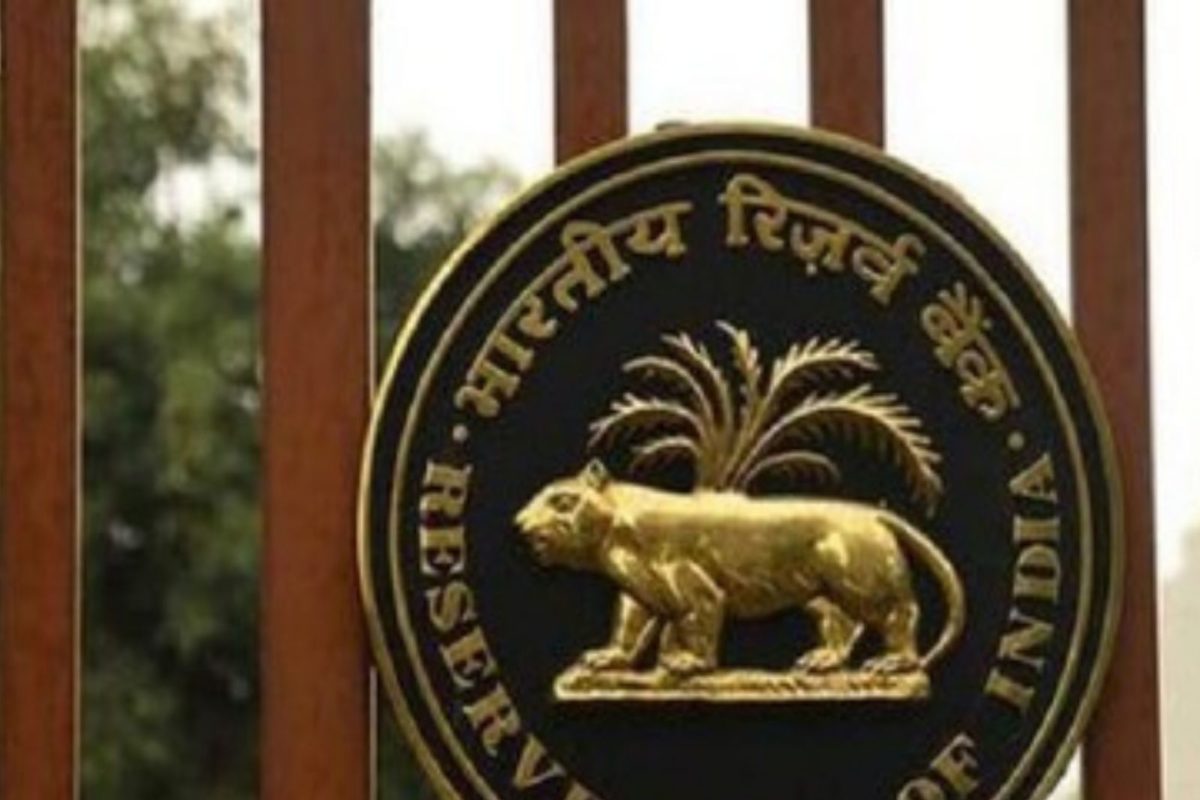 Rbi s g secs holding may go up by rs 2 lakh crore next fiscal report nodvkj  - रिपोर्ट में खुलासा, FY23 में सरकारी सिक्योरिटीज में RBI की हिस्सेदारी 2  लाख करोड़ रुपये बढ़ेगी – News18 हिंदी