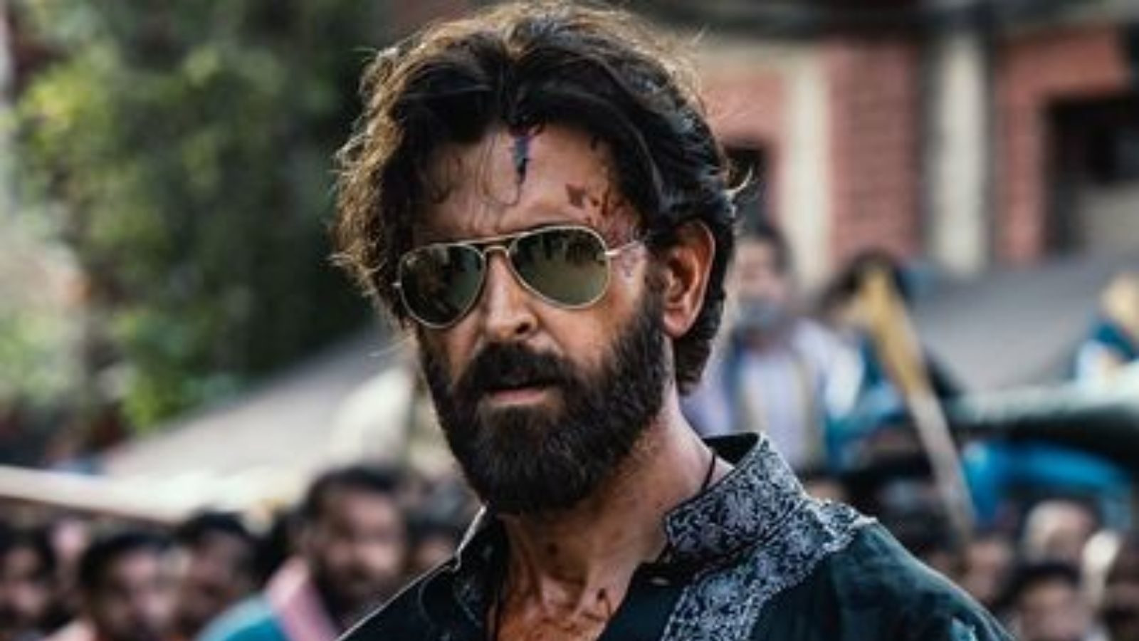 Vikram Vedha Fist Look: 'वेधा' के अवतार में छाए Hrithik Roshan, बर्थडे पर विक्रम वेधा से फर्स्ट लुक हुआ रिलीज