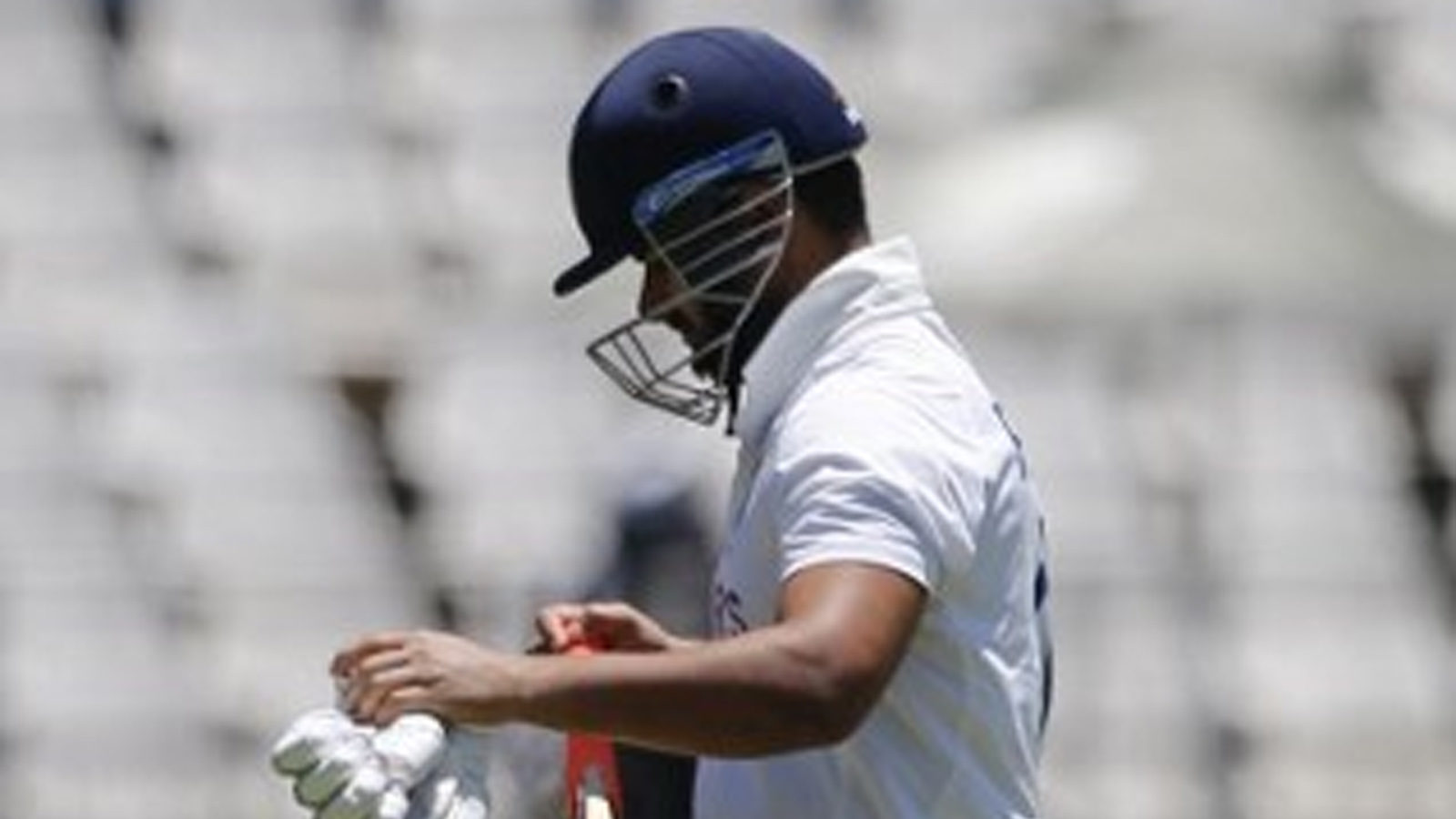 IND vs SA: राहुल द्रविड़ लगाएंगे ऋषभ पंत की क्लास ! बल्लेबाज को लेकर बोली बड़ी बात