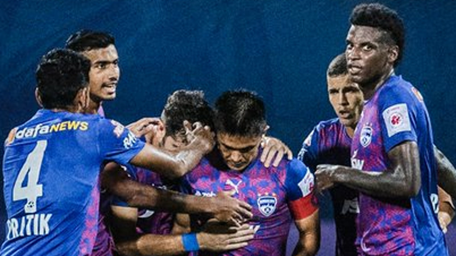 Sunil Chhetri equals record goal in ISL, Bangalore prevents Goa from equalizing